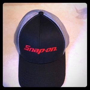 Snap on one size fits most Velcroback baseball cap